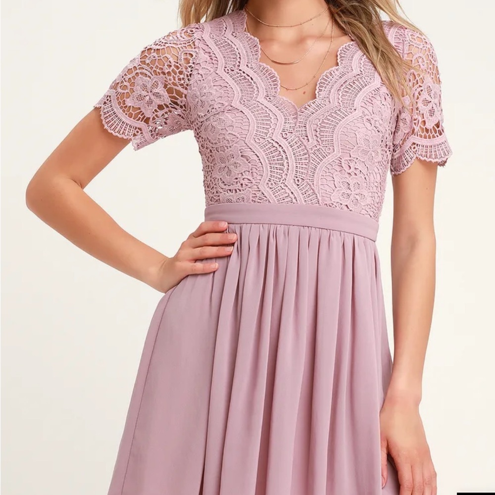 Lulu’s Lavender Lace Dress